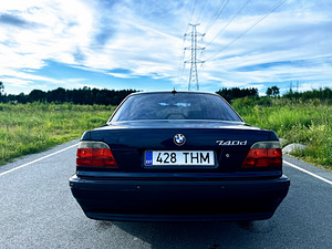 BMW E38 740d V8 180 kW 07/2001 (5 foto / 7)