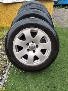 Head R15 veljed, Audi, väga heade rehvidega (1 foto / 4)