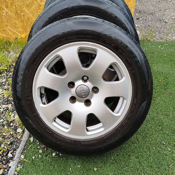 Head R15 veljed, Audi, väga heade rehvidega
