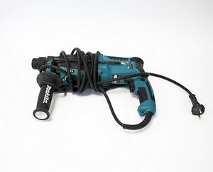Перфоратор Makita HR2630 800 Вт 2,4 Дж (2 фото из 2)