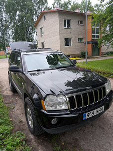 Jeep Grand Cherokee Limited CRD (1 foto / 14)