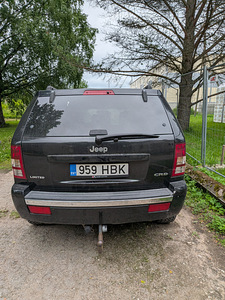 Jeep Grand Cherokee Limited CRD (3 foto / 14)