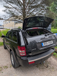 Jeep Grand Cherokee Limited CRD (5 foto / 14)