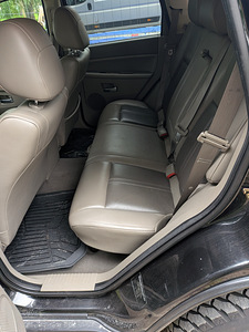 Jeep Grand Cherokee Limited CRD (11 foto / 14)