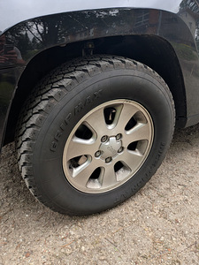 Jeep Grand Cherokee Limited CRD (12 foto / 14)