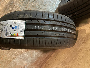 Suverehvid 215/60 R16 2tk. (2 foto / 4)