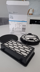 Electrolux F156 filtrikomplekt Ease C4 tolmuimejale (uus) (2 foto / 3)