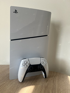 Sony Playstation 5 Slim Digital 825 GB (3 foto / 3)