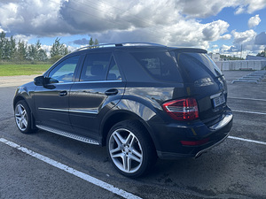 Mercedes Benz ML 280 (5 фото из 12)