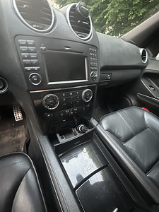 Mercedes Benz ML 280 (8 фото из 12)