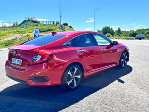 Honda Civic (6 foto / 8)