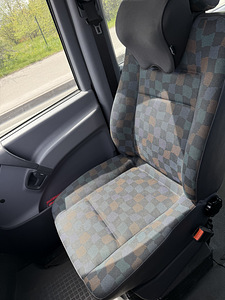 Mercedes-Benz Vito 2.1 75kW 2003a. 13500km läbisõit. (7 foto / 12)