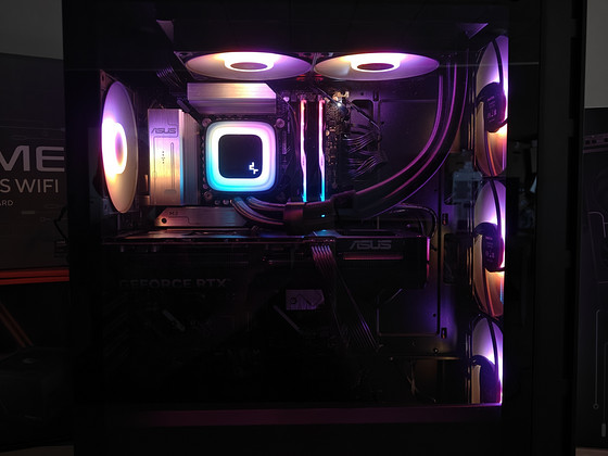Ultra 7 Geimer, RTX 5070 Ti, DDR5 32GB 6000MHz RGB