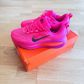 Nike Vomero 18