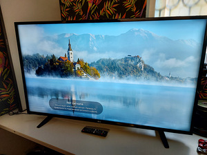 55" LG Smart телевизор 4K UHD HDR (1 фото из 4)