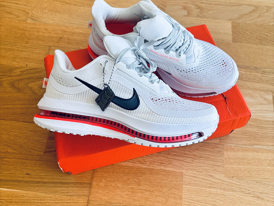 Nike Pegasus Premium
