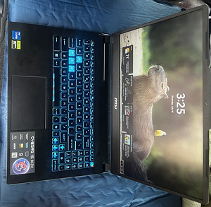 MSI Cyborg 15 A13V (1 фото из 5)