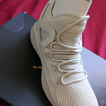 Meeste tossud Nike Jordan Formula 23