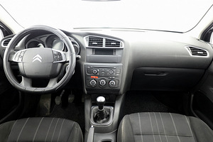 Citroen C4 Elegance 1.4 70kW (5 foto / 7)