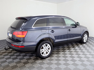 Audi Q7 Comfortline 3.0 TDI 171kW (3 foto / 7)