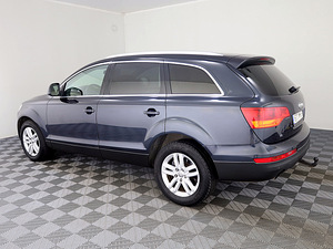 Audi Q7 Comfortline 3.0 TDI 171kW (4 foto / 7)
