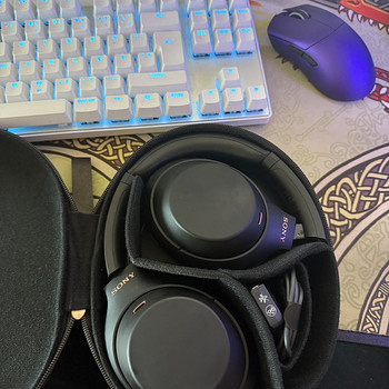 Sony WH-1000XM4