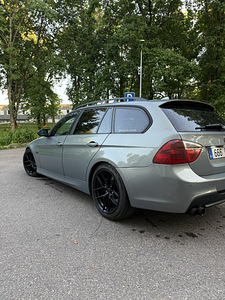 BMW (4 фото из 11)
