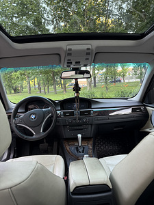 BMW (6 фото из 11)