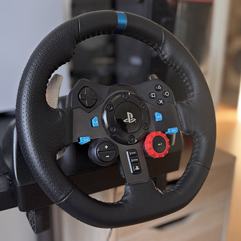 Logitech G29 rool koos pedaalidega, vähe kasutatud