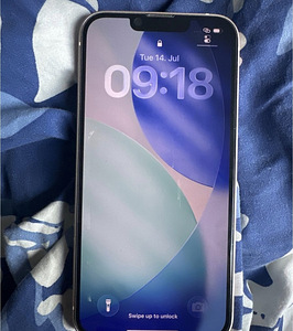 iPhone 13 128Gb (2 фото из 6)