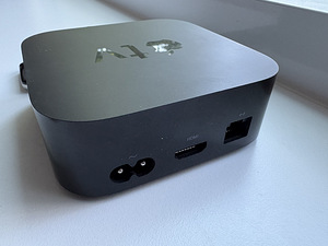 Apple TV 4k (2 фото из 3)