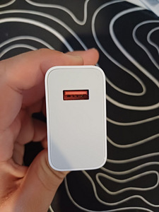Быстрая зарядка xiaomi 67w (3 фото из 6)