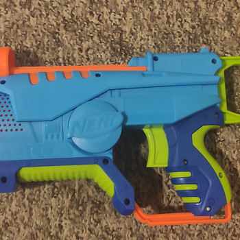 Nerf elite jr explorer