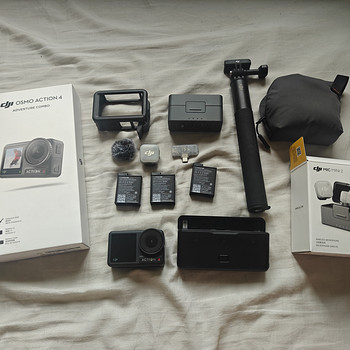 Dji osmo action 4 combo adventure+ mic + 256gb