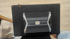 Subwoofer + JBL võimendi (autokomplekt) (2 foto / 6)