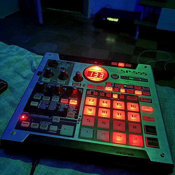 Roland sp-555