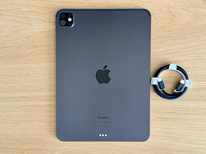 Apple iPad Pro 11 M4 256GB WiFI SpB uueväärne! Aku 100% (1 foto / 8)