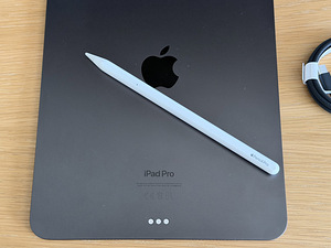 Apple iPad Pro 11 M4 256GB WiFI SpB uueväärne! Aku 100% (8 foto / 8)
