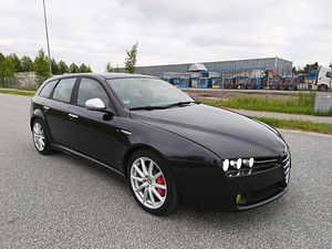 Alfa Romeo 159 SW TI 2.2JTS 136 кВт (2 фото из 7)