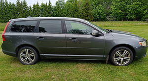 Volvo V70 (3 фото из 4)