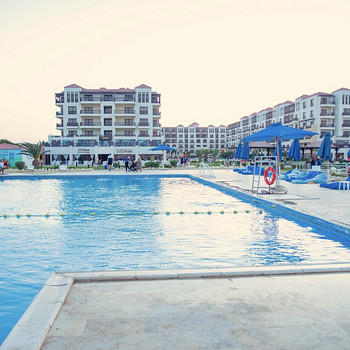 GRAVITY HOTEL AND AQUA PARK (EX. SAMRA BAY)