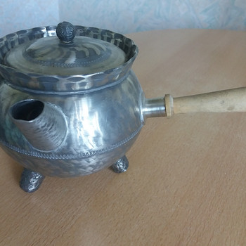 Старинный заварочный чайник / кофейник. Ручная работа.