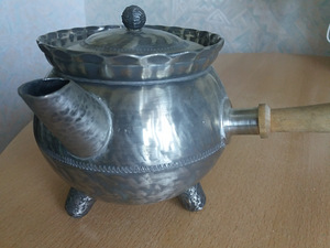 Старинный заварочный чайник / кофейник. Ручная работа. (8 фото из 10)