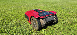 2tk Robotniiduk Ambrogio L350- 11 000m2 niidupind kokku! (2 foto / 3)