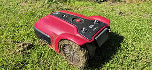 2tk Robotniiduk Ambrogio L350- 11 000m2 niidupind kokku! (1 foto / 3)