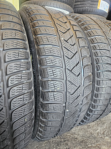 215 60 R 16 PIRELLI SOTTOZERO 3 (2 foto / 5)