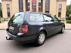 VOLKSWAGEN PASSAT B5.5 / FACELIFT / АВТОМАТ / ТО 04.2027 (3 фото из 15)