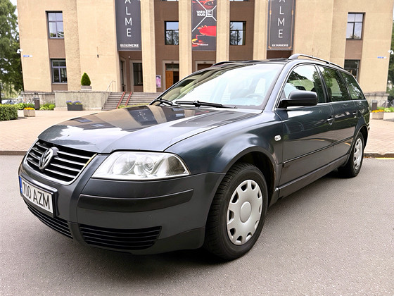 VOLKSWAGEN PASSAT B5.5 / FACELIFT / AUTOMAAT / ÜV 04.2027