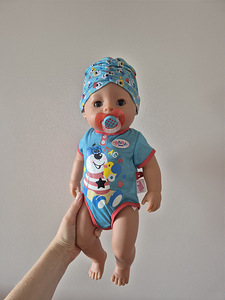 Laste nukuvanker + Baby Born 'Magic' pissiv nukk (4 foto / 5)