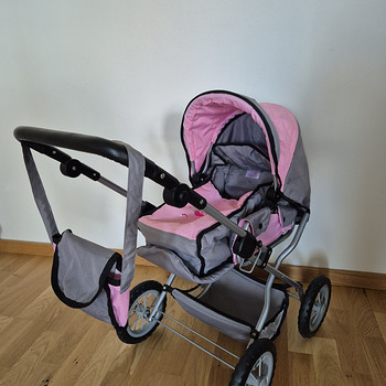Laste nukuvanker + Baby Born 'Magic' pissiv nukk